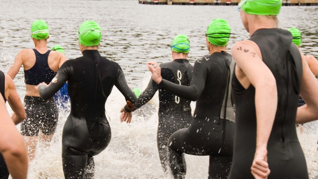 Jak zacząć przygodę z triathlonem: pierwszy sezon krok po kroku