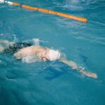 Jak oddychać podczas pływania kraulem?